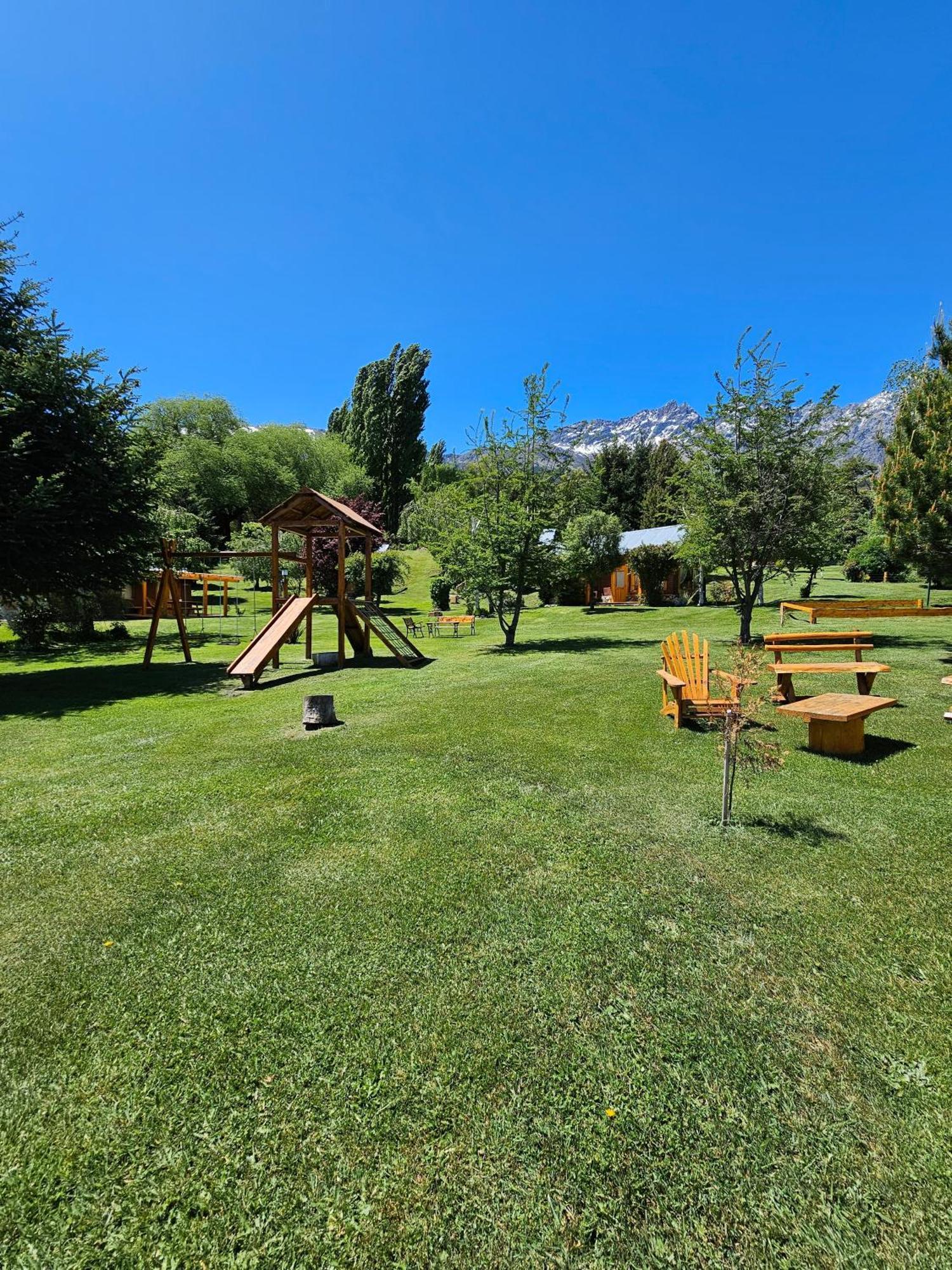 La Yaya - Villa Turismo El Bolson Luaran gambar